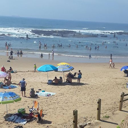 511 Umdloti Resort Beachfront 1Bed Self Catering Apartment Sea View Bagian luar foto
