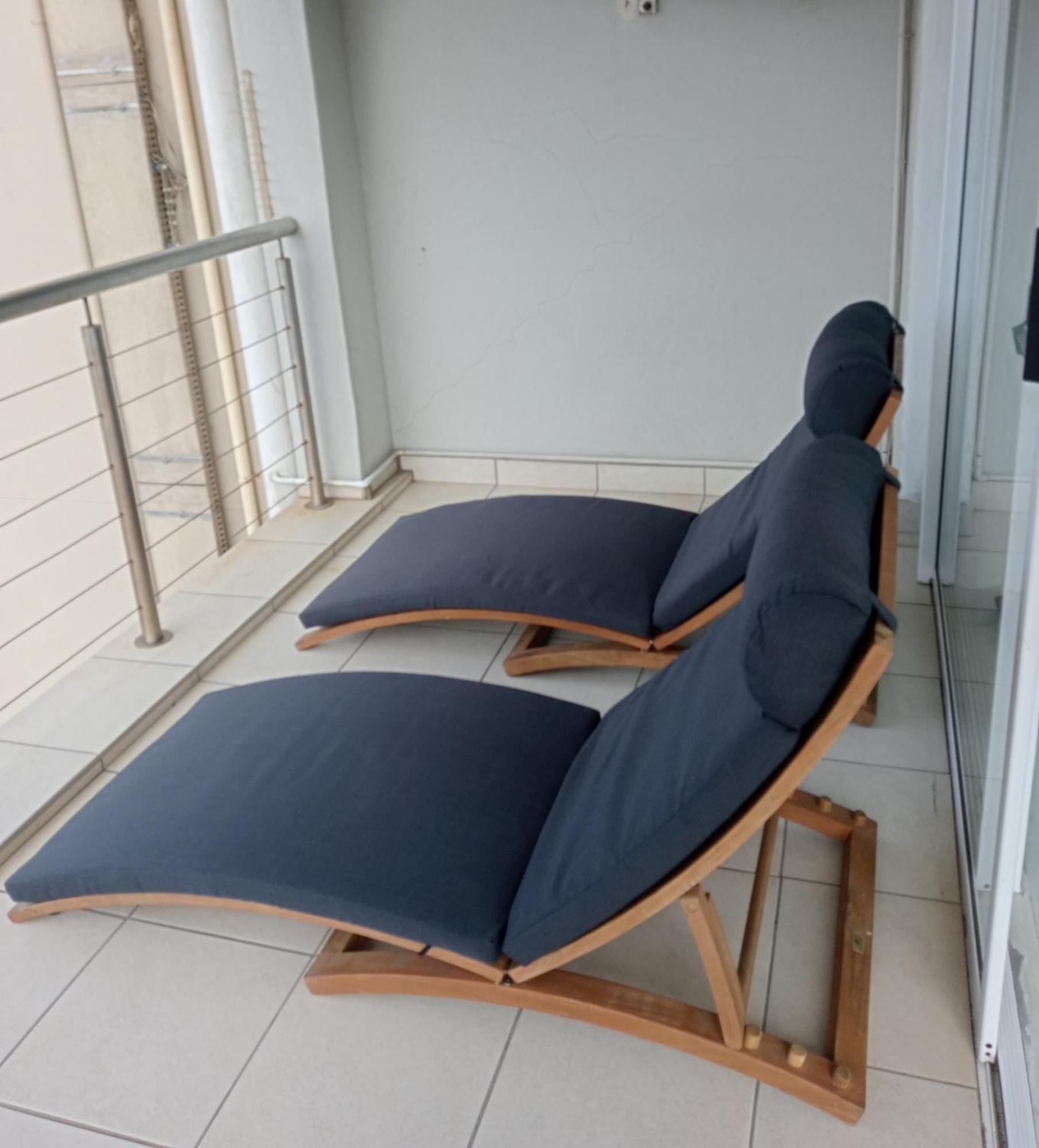 511 Umdloti Resort Beachfront 1Bed Self Catering Apartment Sea View Bagian luar foto