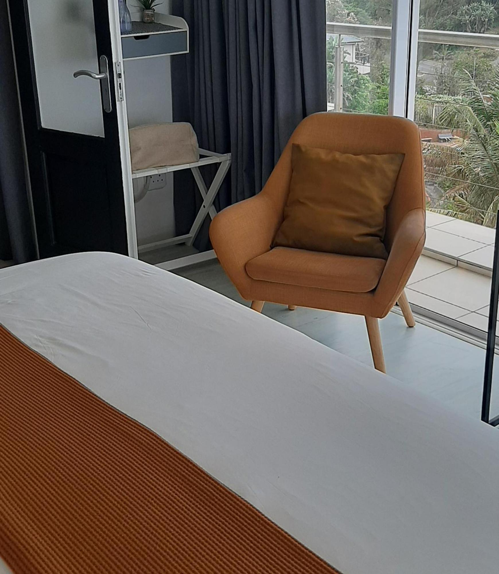 511 Umdloti Resort Beachfront 1Bed Self Catering Apartment Sea View Bagian luar foto