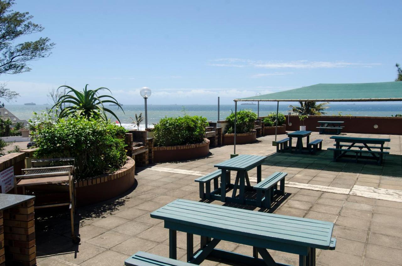 511 Umdloti Resort Beachfront 1Bed Self Catering Apartment Sea View Bagian luar foto